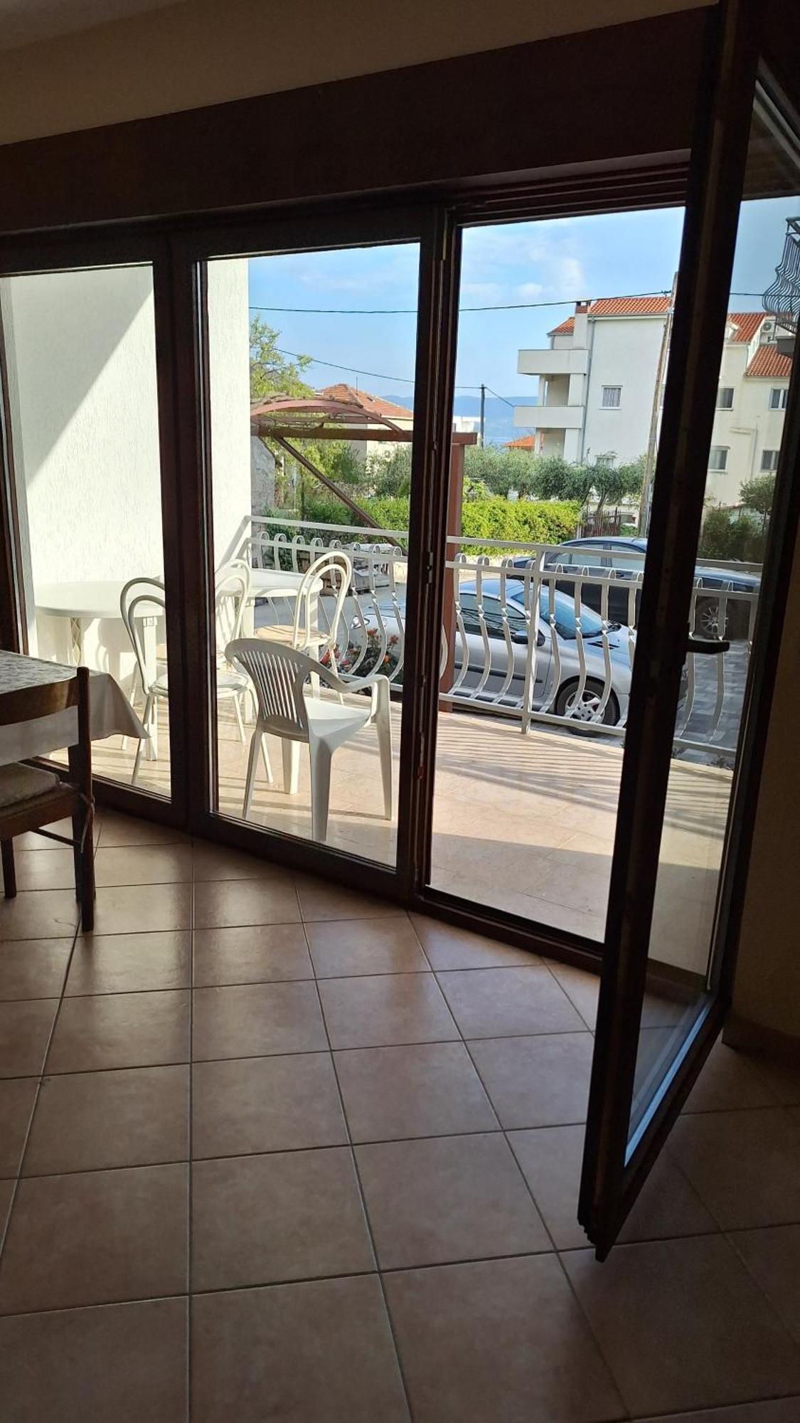 Apartments And Rooms Mamic Dugi Rat Exterior foto